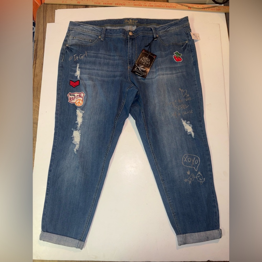Love Indigo Premium Womens Denim 5 Pocket Ankle Jeans W/ Patches / Writings  22W